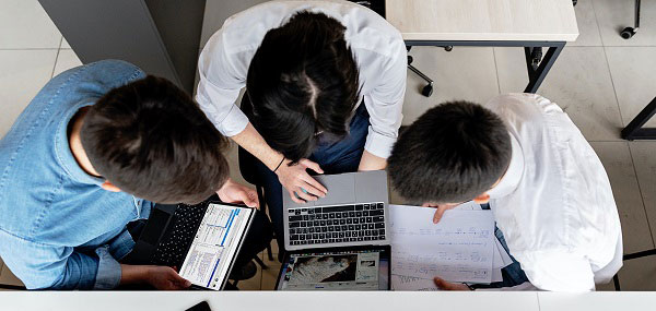 PCB设计工程师负责什么工作